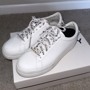 Urban sneakers